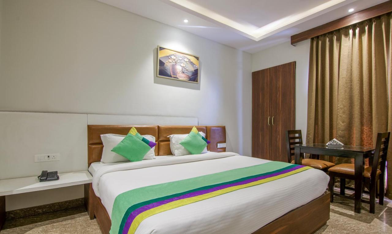 Hotel Treebo Swastika Premium Noida Exteriér fotografie
