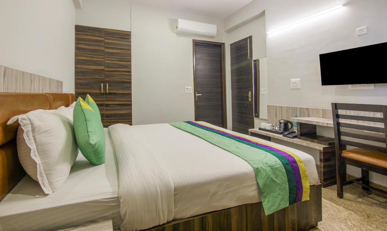 Hotel Treebo Swastika Premium Noida Exteriér fotografie