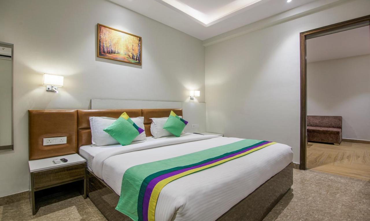 Hotel Treebo Swastika Premium Noida Exteriér fotografie