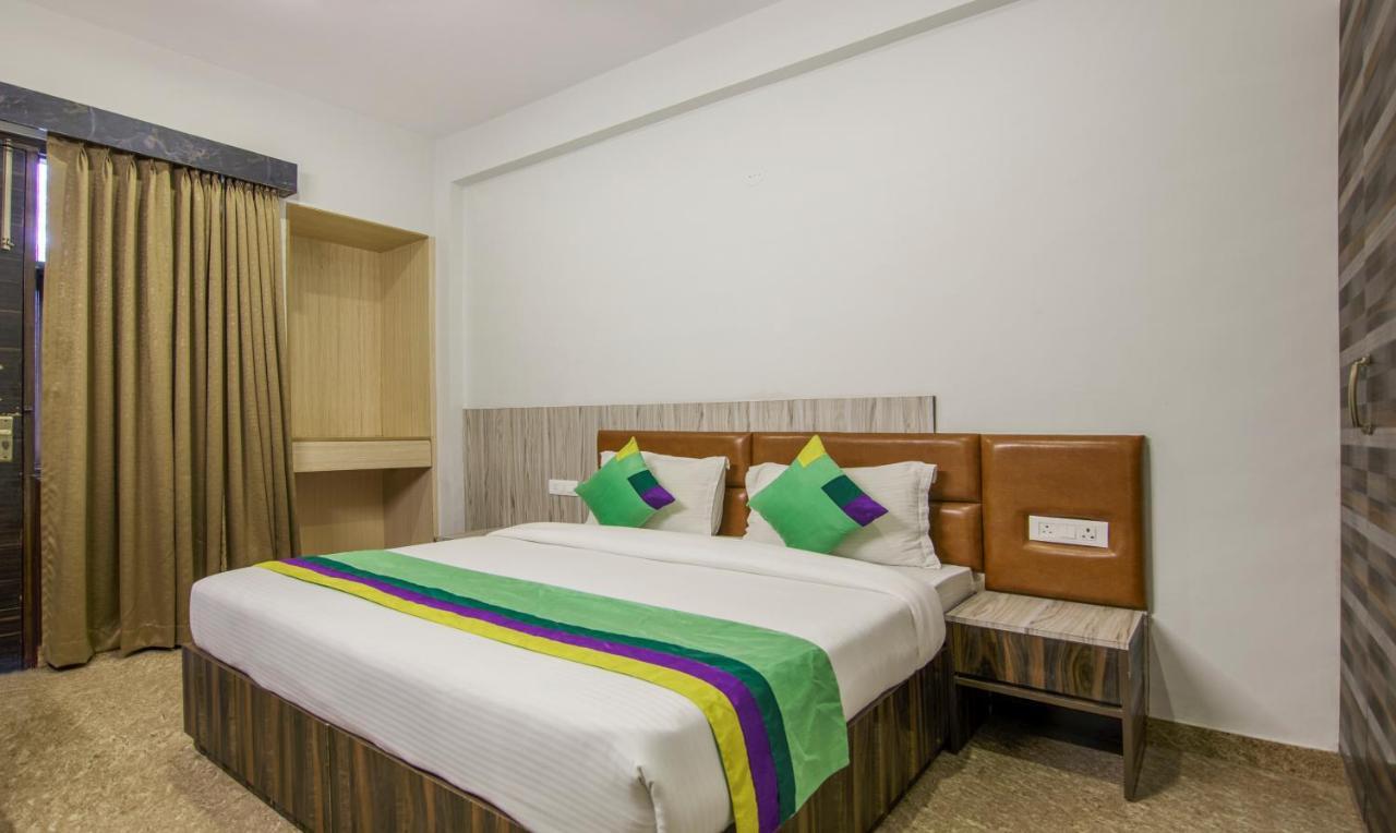 Hotel Treebo Swastika Premium Noida Exteriér fotografie